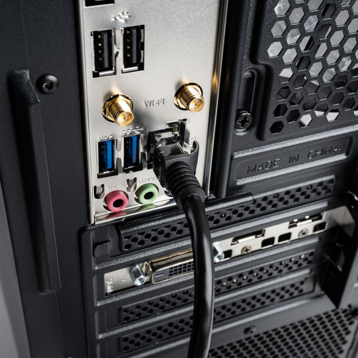 Gizzu Cat6 UTP Fly Lead Ethernet Network Cable 2m – Black-2