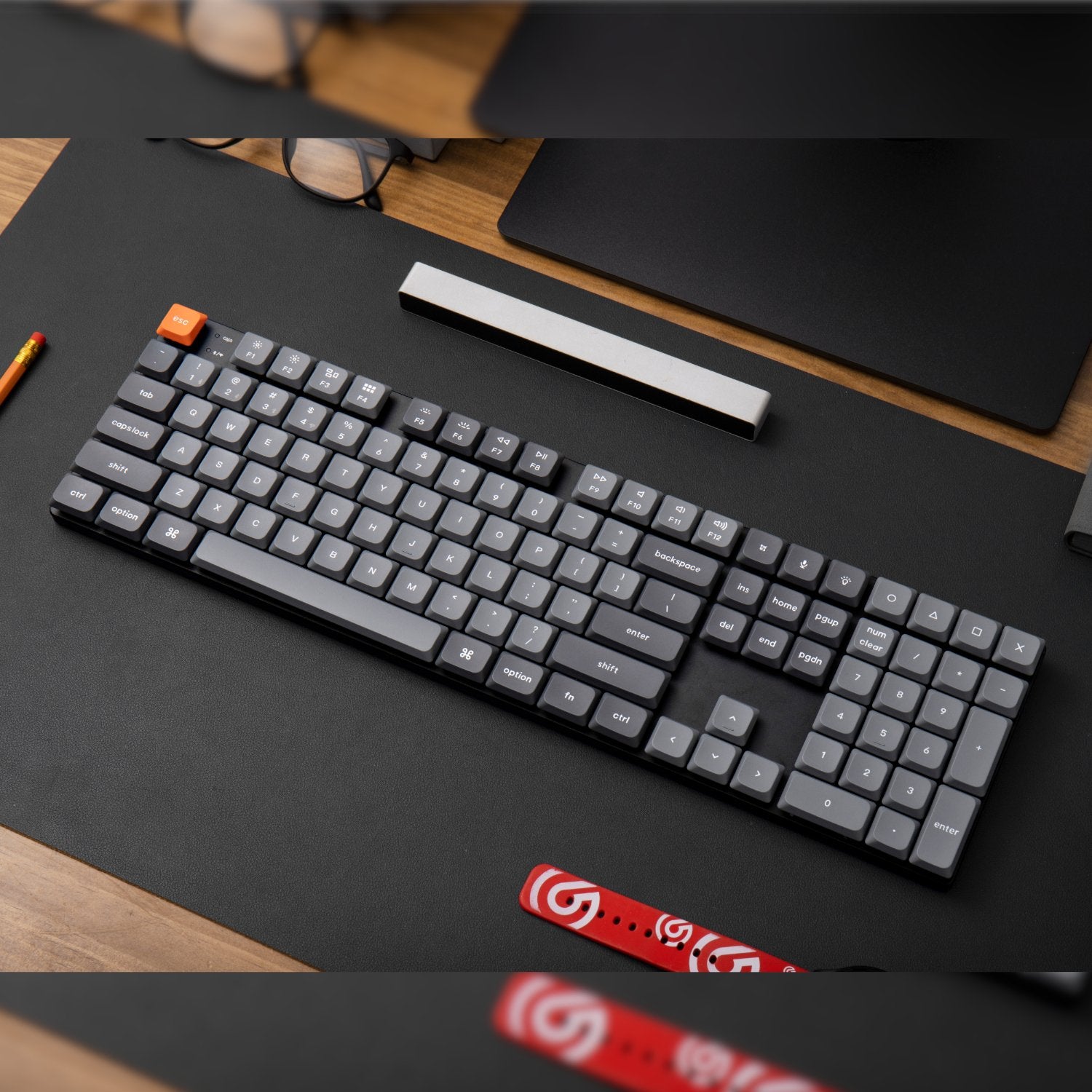 Keychron K5 Max QMK/VIA Full-sized Wireless Custom Mechanical Keyboard | RED Switches-3