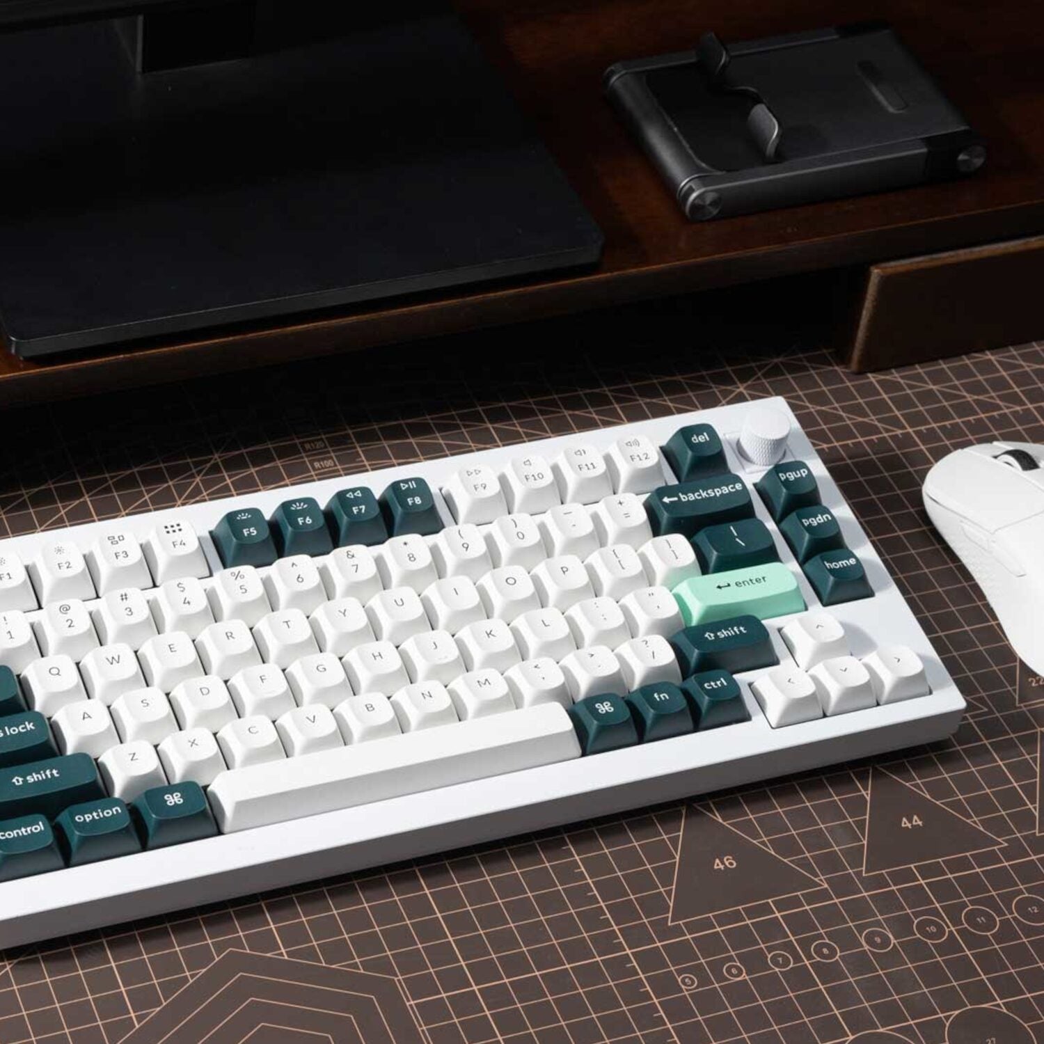 Keychron Q1H-P1 QMK Wireless Custom Keyboard - White-2