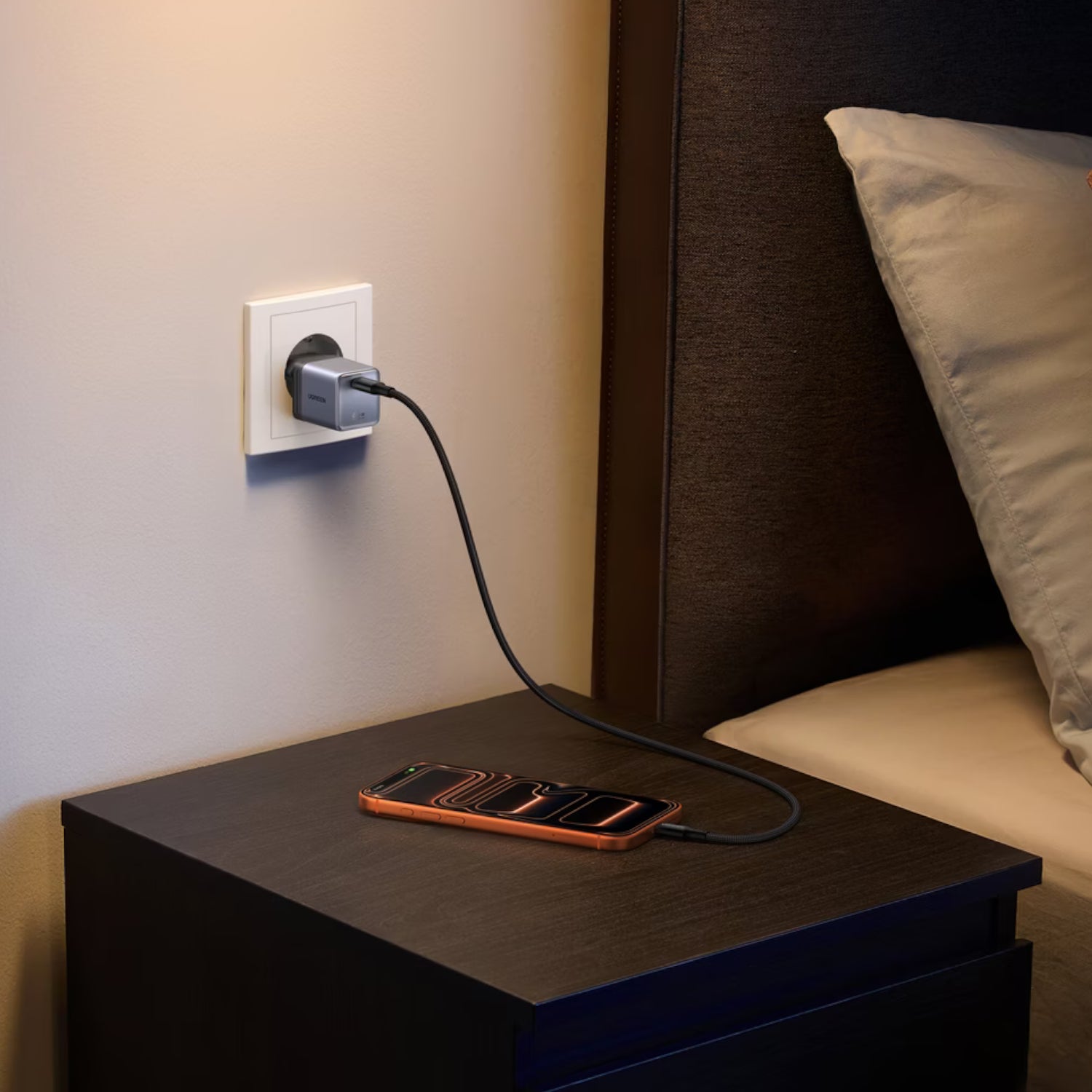 UGreen X860 GaN 65W PD USB Type-C Fast Charger-5