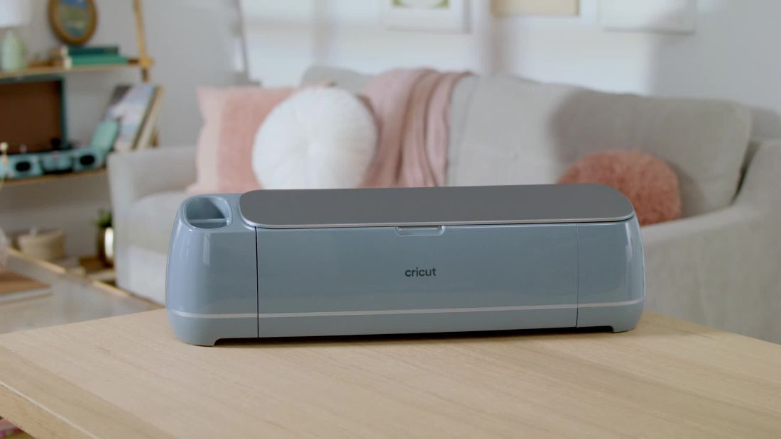 2011082; Cricut Maker 4