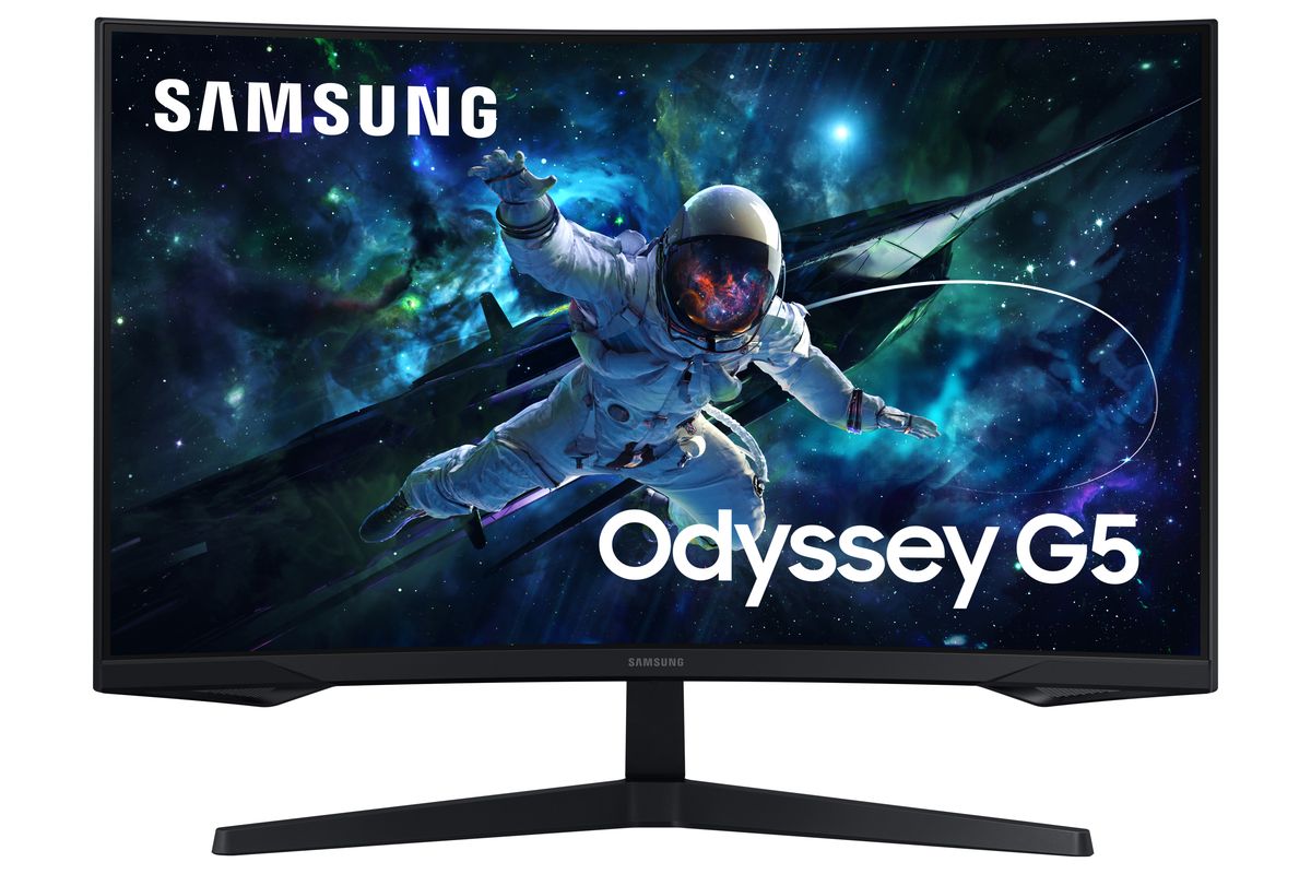 SAMSUNG LS32CG552 16:9 2560 x1440 1000R Borderless VA 165Hz MPRT 1ms FreeSync Premium Simple