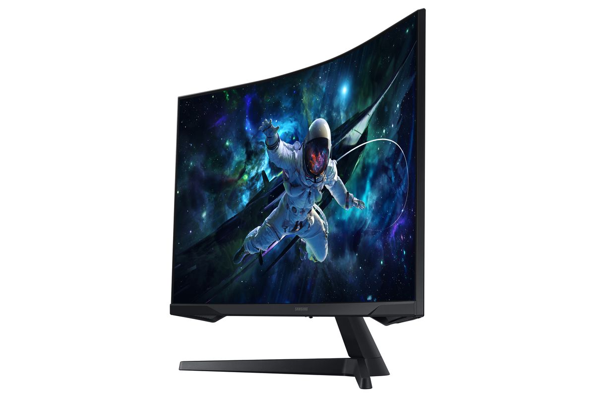 SAMSUNG LS32CG552 16:9 2560 x1440 1000R Borderless VA 165Hz MPRT 1ms FreeSync Premium Simple