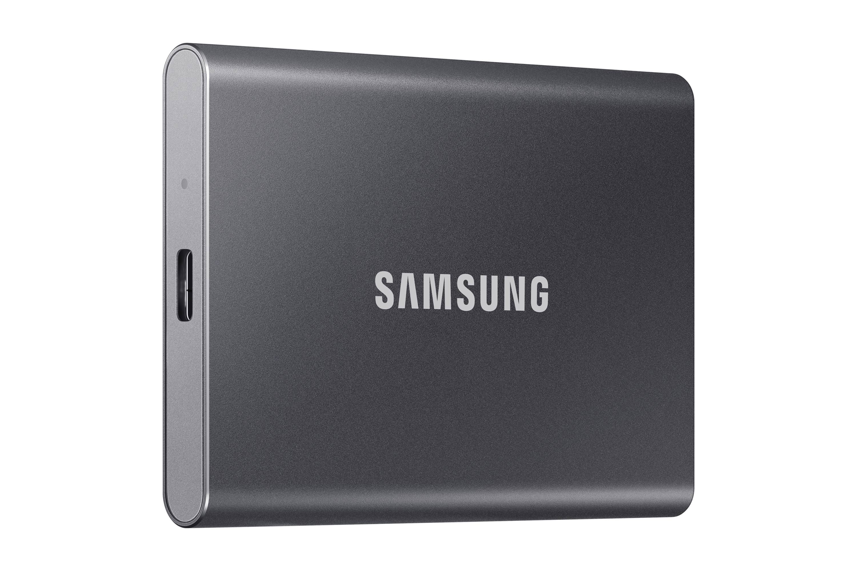 SAMSUNG 2TB T7 PORTABLE SSD - TITAN GREY