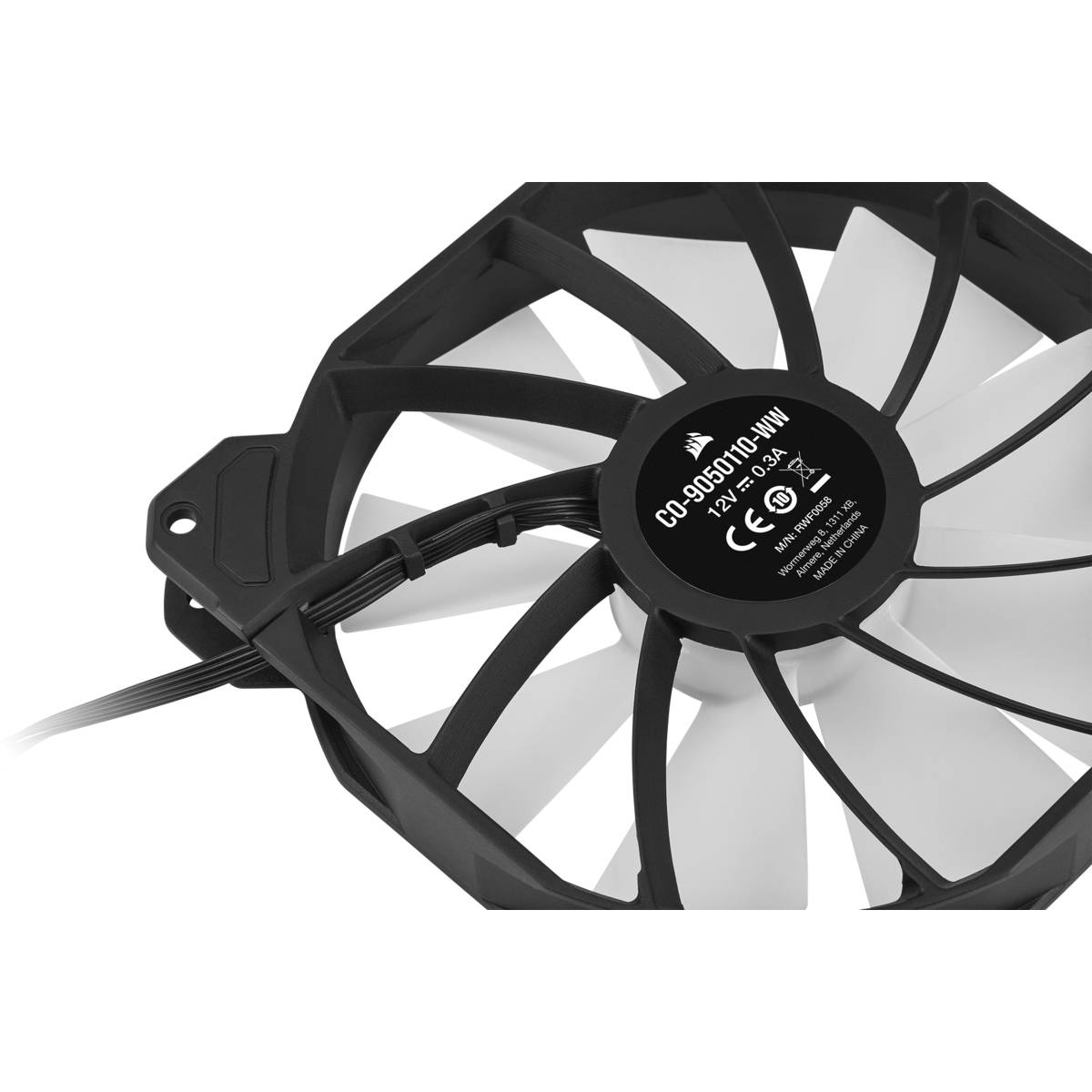 Corsair SP140 RGB ELITE; 140mm RGB LED Fan with AirGuide; Single Pack