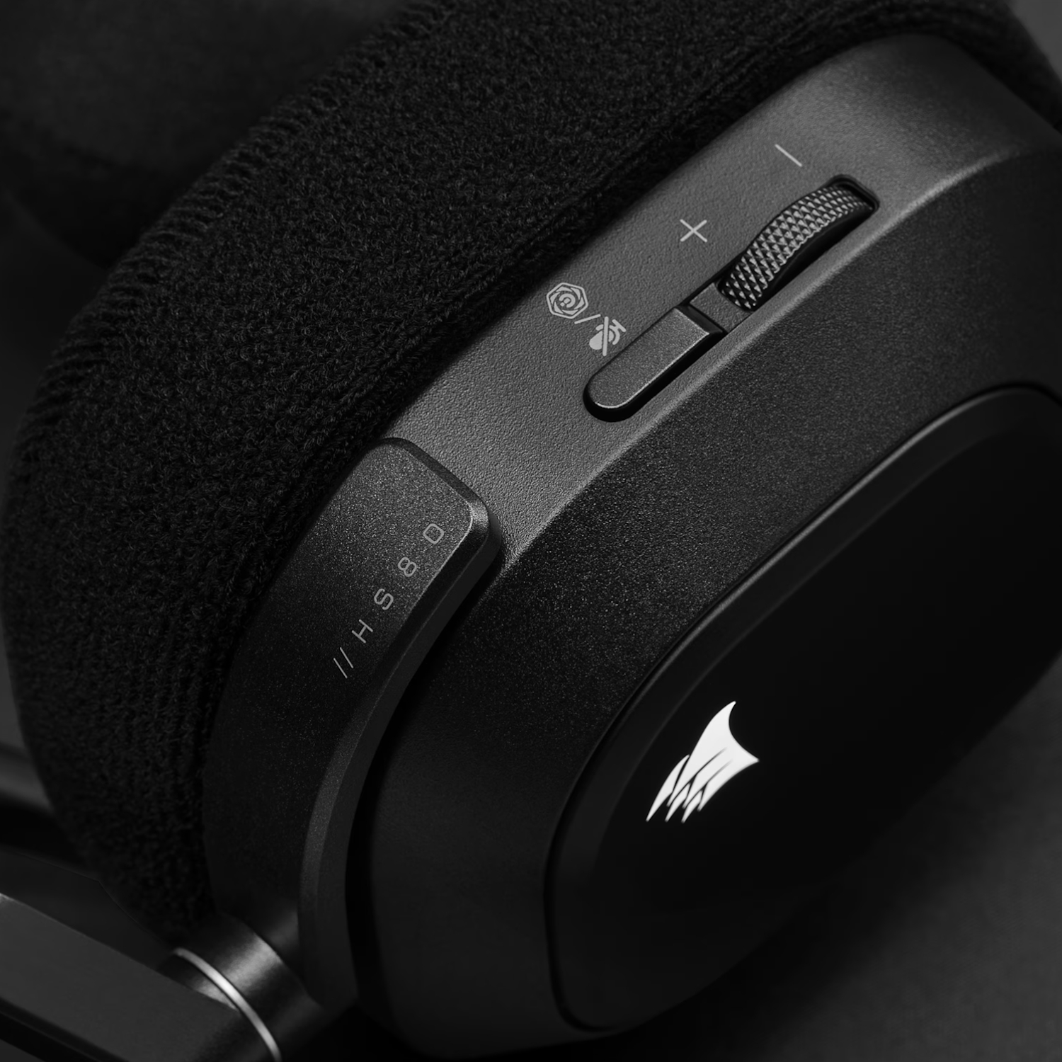 Corsair HS80 RGB USB Wired Over-Ear Gaming Headset — Carbon Black-6
