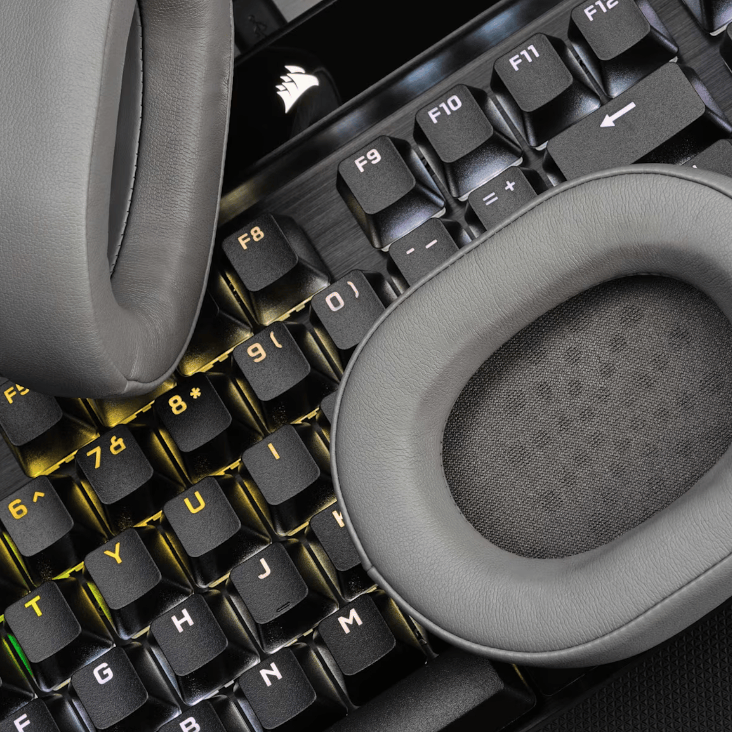 Corsair HS55 Surround Wired Gaming Headset – White-4