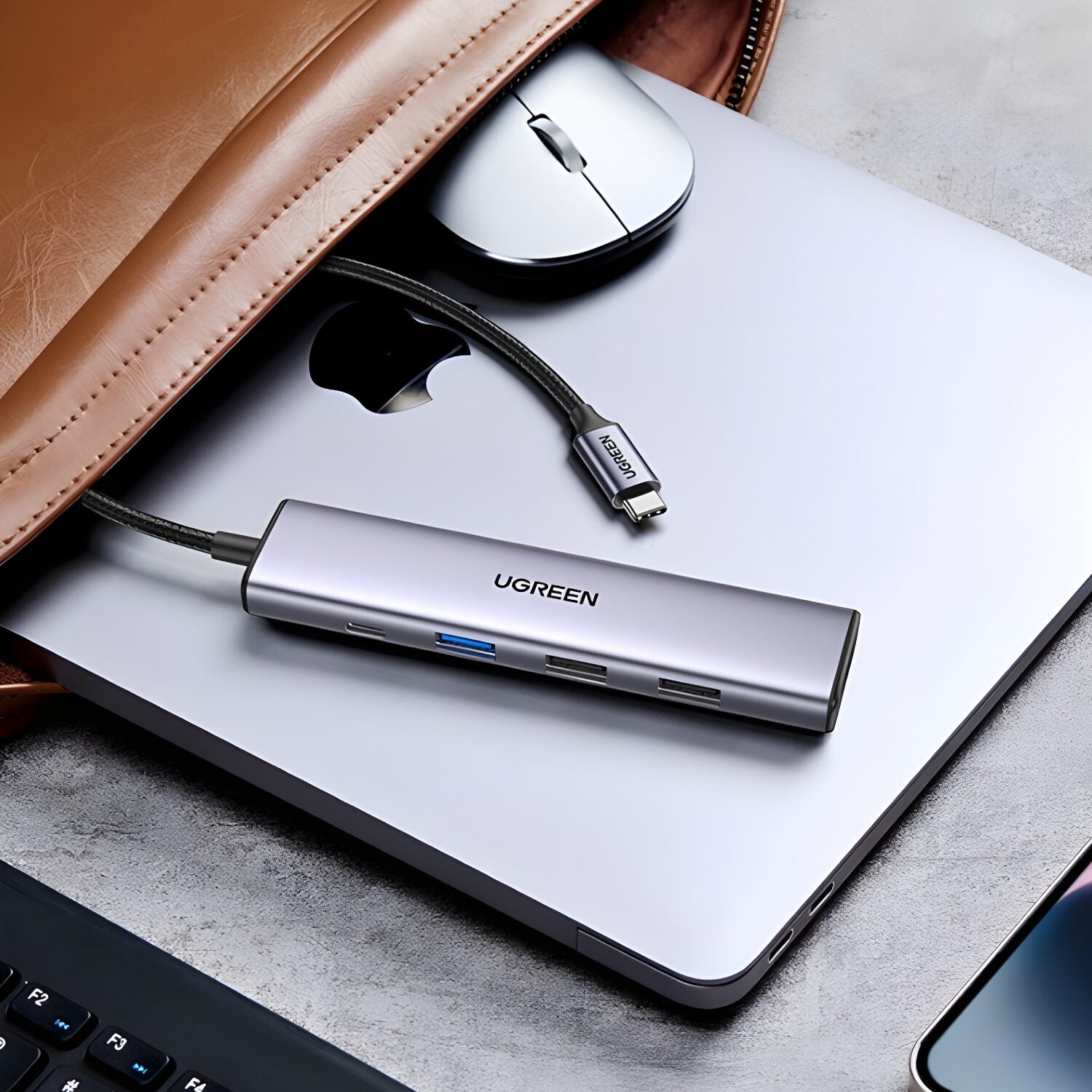 UGREEN Revodok 5-in-1 Type-C Hub | 4K HDMI, USB-A and Type-C Ports – Silver-4