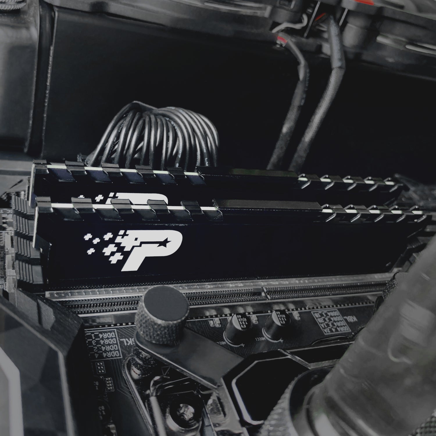 Patriot Signature Premium Line DDR4 16GB 3200MHz UDIMM-4