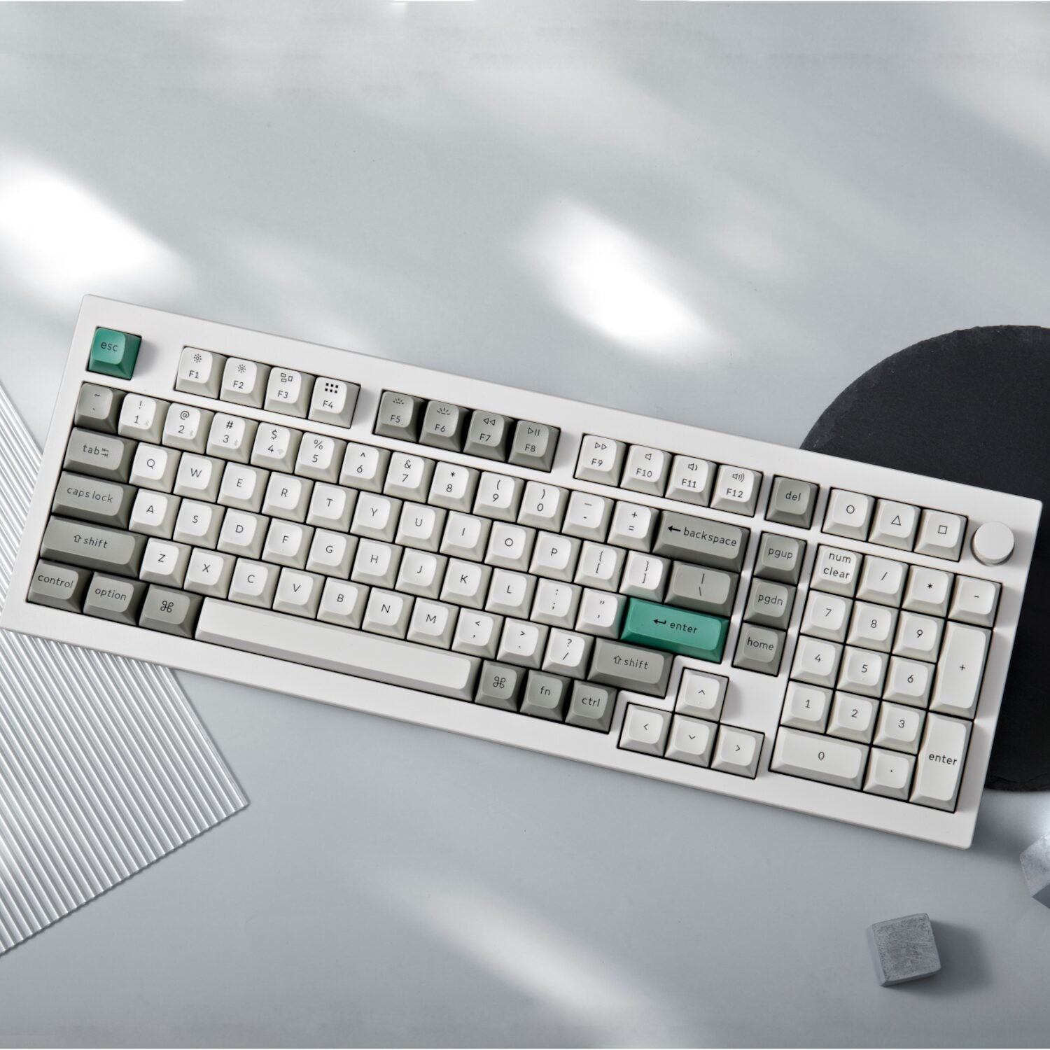 Keychron Q5M-M1 QMK/VIA Wireless Custom Keyboard - Shell White-3