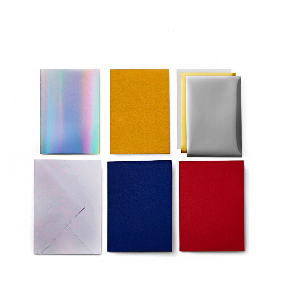 2009477 - Cricut Insert Cards Foil Celebration R40 (12;1 Cm X 16;8 Cm) 12-Pack