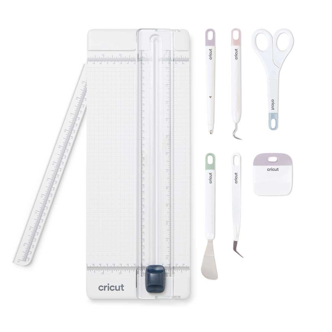 2008760 - Cricut 13 Inch Essential Tool Set
